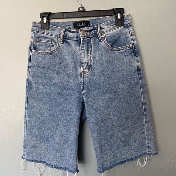 AKIRA Pants - AKIRA  Bermuda Jean Cut-off Shorts size M